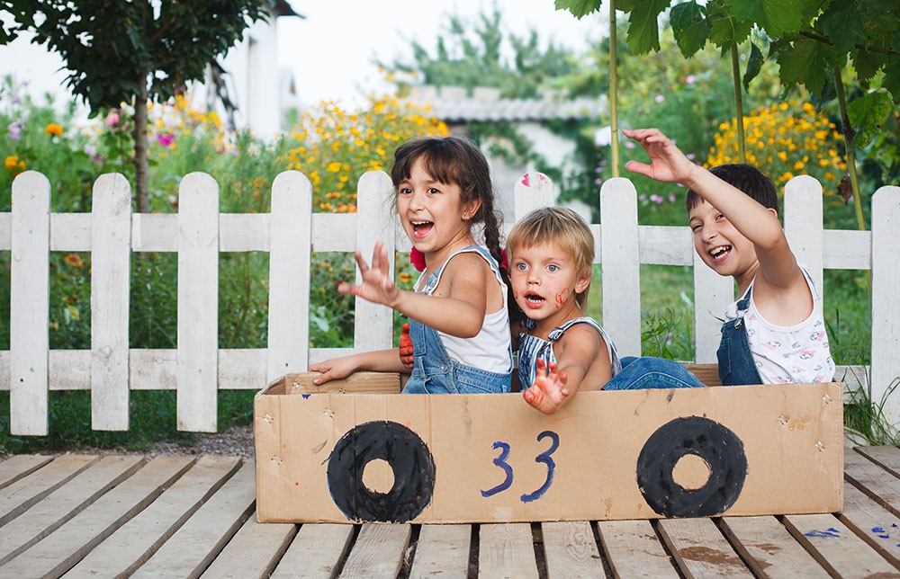 15 Creative Ways To Reuse Cardboard Boxes When You Move House